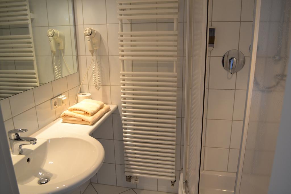 Hotel Hospiz Тюбинген Номер фото