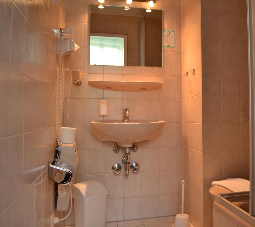 Hotel Hospiz Тюбинген Экстерьер фото