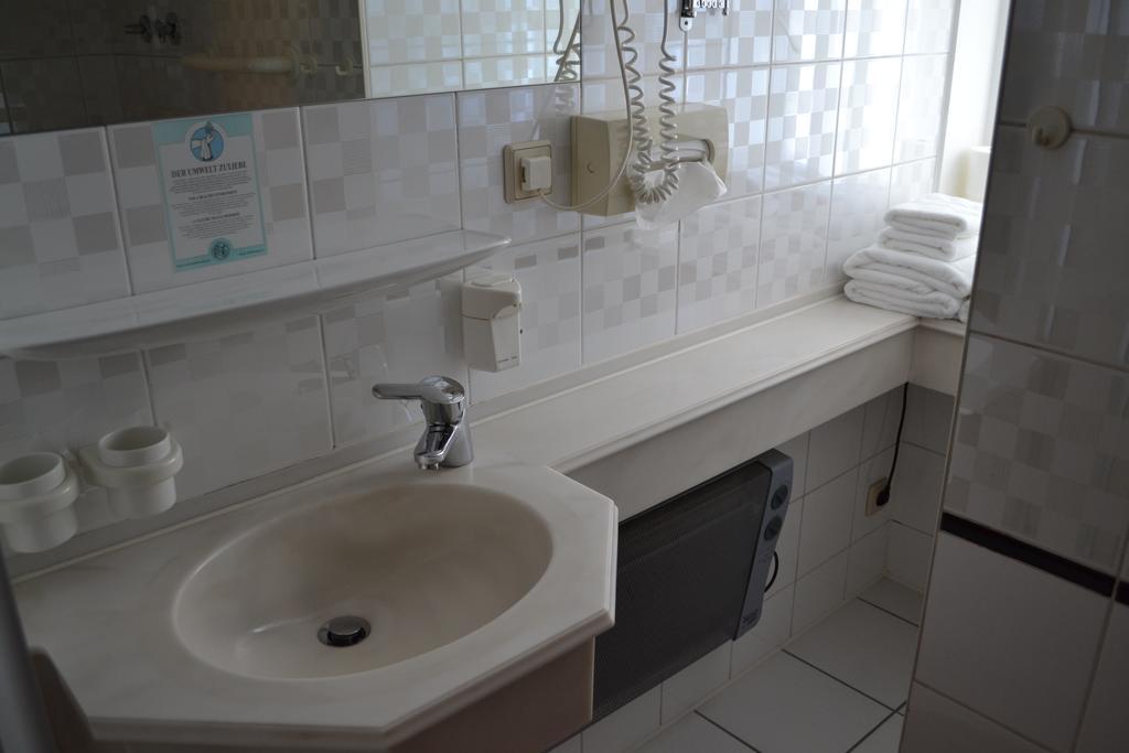 Hotel Hospiz Тюбинген Экстерьер фото